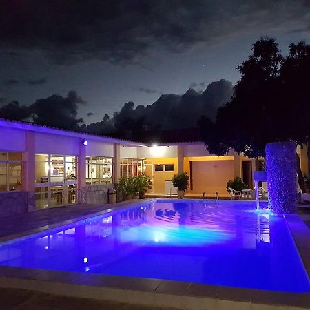 Hotel Brotas Afogados da Ingazeira Екстер'єр фото