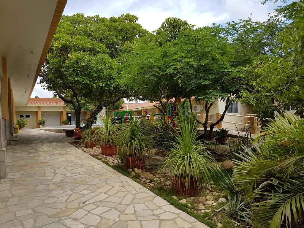 Hotel Brotas Afogados da Ingazeira Екстер'єр фото